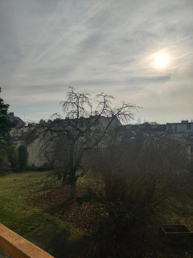 Byt S Terasou A Zahradou Brünn Exterior foto